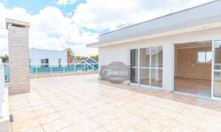 Casa à venda em Condomínio Fechado, 4 suítes, ático, isolada com quintal nos fundos, perto Festval Santa Felicidade