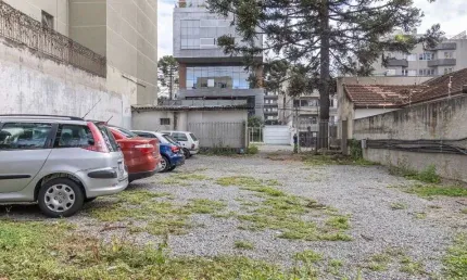 Terreno para alugar, 356 m² por R$ 4.725,00/mês - Batel - Curitiba/PR