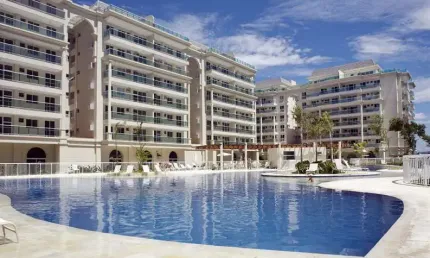 Excelente apartamento 03 quartos Le Parc- Barra da Tijuca