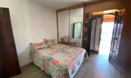 Sobrado com 4 quartos à venda em Parque Ramos Freitas - SP