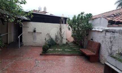 Casa térrea com 8 quartos à venda em Parada Inglesa - SP