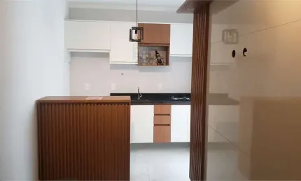 Condomínio com 1 quartos à venda em Vila Basileia - SP