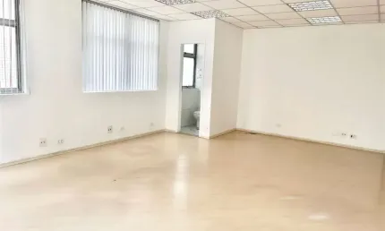 Sala comercial para alugar na Rua Padre Chico, Perdizes, São Paulo