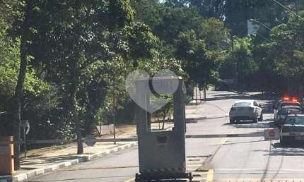 Terreno em condomínio fechado à venda na Avenida Nova Cantareira, Tremembé, São Paulo