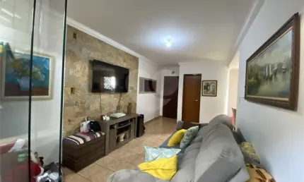 Casa com 3 quartos à venda na Rua Conchita, Horto Florestal, São Paulo