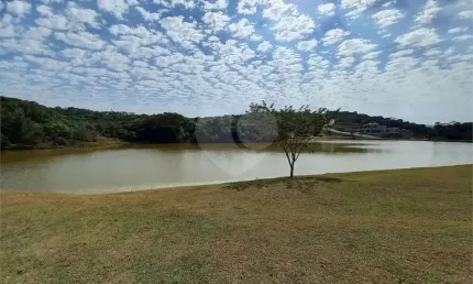 Terreno à venda em Residencial Lagos De Jarinu - SP