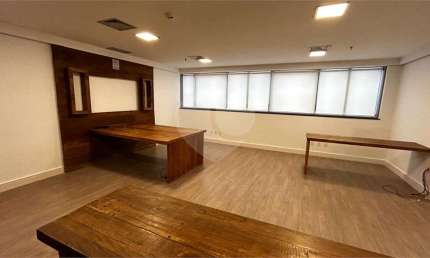 Sala comercial para alugar na Avenida Angélica, Higienópolis, São Paulo