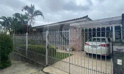 Casa térrea com 3 quartos à venda em Jardim Franca - SP