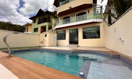Condomínio com 5 quartos à venda em Jardim Itatinga - SP