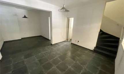 Casa com 2 quartos para alugar na Damásio Mascarenhas, Santana, São Paulo