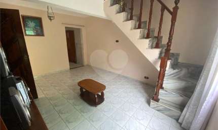 Sobrado com 2 quartos à venda em Jardim Modelo - SP