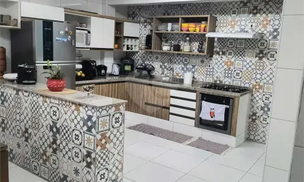 Sobrado com 4 quartos à venda em Jardim Monjolo - SP