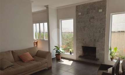 Casa térrea com 2 quartos à venda em Jardim Paraíso - SP