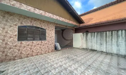 Casa com 3 quartos à venda em Balneário Garça Vermelha - SP