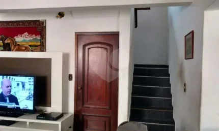 Sobrado com 4 quartos à venda em Vila Vitório Mazzei - SP