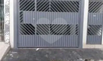 Sobrado com 2 quartos à venda em Associação Sobradinho - SP