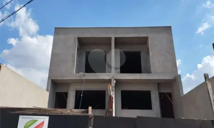 Sobrado com 3 quartos à venda em Parque Rodrigues Alves - SP