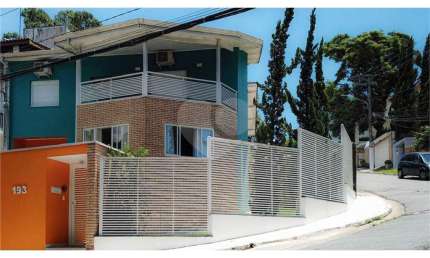 Condomínio com 5 quartos à venda ou para locação em Vila Irmãos Arnoni - SP