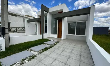 Casa com 2 quartos à venda na guarani, 111, Guarani, Capão da Canoa por R$ 380.000