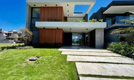 Casa em condomínio fechado com 4 quartos à venda na Avenida Paraguassu, 551, Centro, Xangri-Lá, 251 m2 por R$ 3.390.000