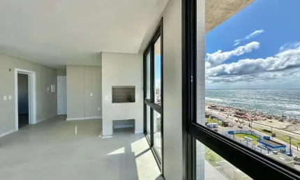 Apartamento com 3 quartos à venda na av flavio boianovisk, -, Centro, Capão da Canoa por R$ 1.500.000