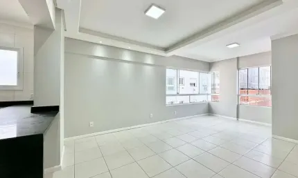 Apartamento com 2 quartos à venda na Rua Moacir, 2685, Centro, Capão da Canoa por R$ 595.000