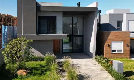 Casa em condomínio fechado com 4 quartos à venda na Estrada Do Mar, 33, Parque Antártica, Capão da Canoa por R$ 3.670.000