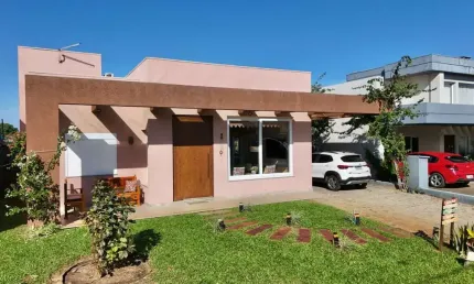 Casa em condomínio fechado com 3 quartos à venda na Rua Onório Germano, 2009, Araça, Capão da Canoa por R$ 1.200.000