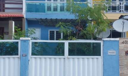 Casa com 2 quartos para alugar na Rua Tronco do Ipê, 397, Campo Grande, Rio de Janeiro