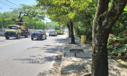 Terreno à venda na Avenida Almirante Tamandaré, Piratininga, Niterói