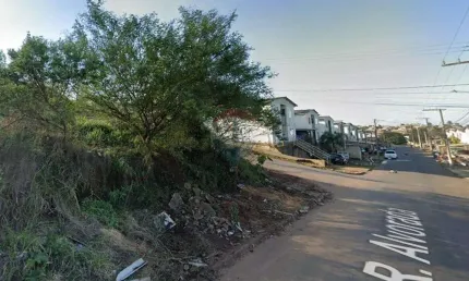 Terreno em Sapucaia: Vista Montanha e Sol Abundante