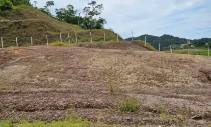 Terreno à venda na Vale Das Figueiras, Figueira, Gaspar por R$ 320.000