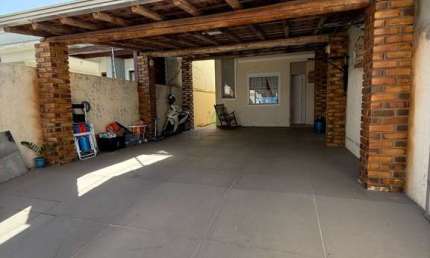 Casa com 2 quartos à venda na Avenida Bayer Filho, 881, XV de Novembro, Tijucas por R$ 550.000