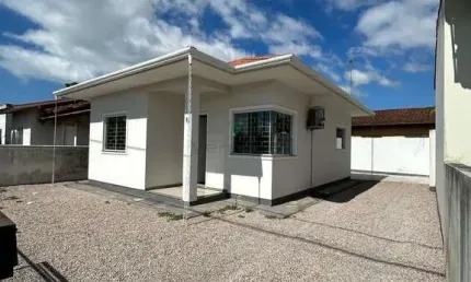 Casa em condomínio fechado com 2 quartos à venda na 13 de Maio, 12, Areias, Tijucas por R$ 465.000