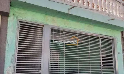 Sobrado residencial - sobrado foi dividido em 2 casas para renda jd presidente dutra
