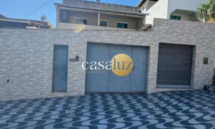 Casa com loja localizada no bairro São Pedro/Ibirité
