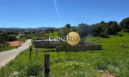 Terreno à venda no Centro, Sarzedo 