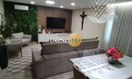 Casa Triplex de alto padrão localizada no bairro Paulo Camilo /Betim