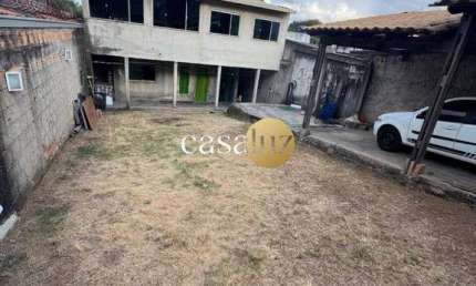 Casa de 2 pavimentos localizada no bairro Recanto da Lagoa /Ibirité