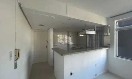 Apartamento 1 quarto com ótima localização e vaga de garagem no itacorubi