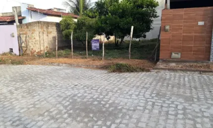 Terreno à Venda R$ 40.000,00 | Rua Calçada - Extremoz-RN