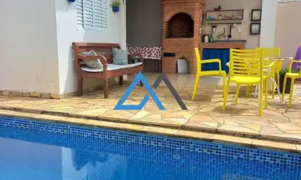 Casa com piscina à Venda no Jardim Europa – Bragança Paulista