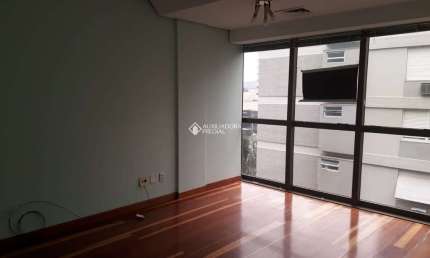 Sala comercial para alugar na Avenida Carlos Gomes, 281, Auxiliadora, Porto Alegre, 44 m2 por R$ 1.500