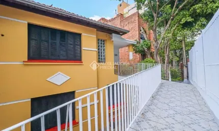 Casa em condomínio fechado com 6 quartos para alugar na Rua Sacadura Cabral, 88, Petrópolis, Porto Alegre, 250 m2 por R$ 7.000