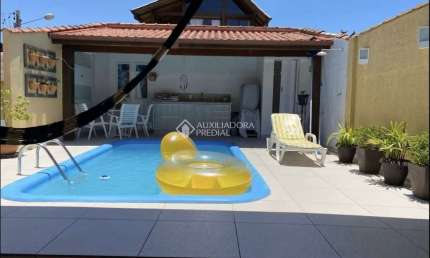 Casa com 3 quartos para alugar na Margarida Linhares, 42, Barra da Lagoa, Florianópolis, 150 m2 por R$ 9.200