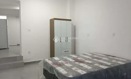Apartamento com 1 quarto para alugar na Rua Aristídes Lobo, 276, Agronômica, Florianópolis, 35 m2 por R$ 2.700