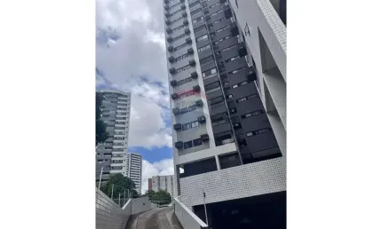 Apartamento Casa Amarela  3 quartos 78m com 2 garagens.