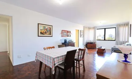 Apartamento com 130 metros 3 quartos sendo 1 suíte 1 vaga de garagem dependência completa de empregados e Nascente