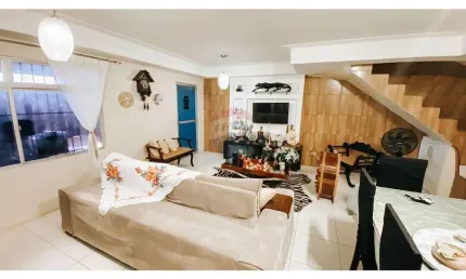 Casa com 2 quartos à venda na Rua Natalício Urquisa, 763, Candeias, Jaboatão dos Guararapes