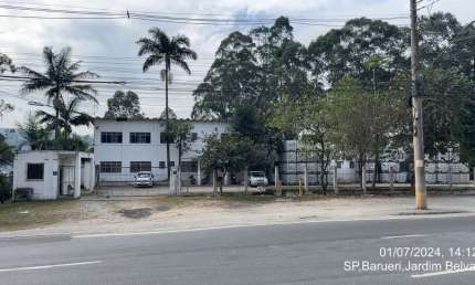 Galpão em Jandira para alugar Próximo à Rodovia Castelo Branco